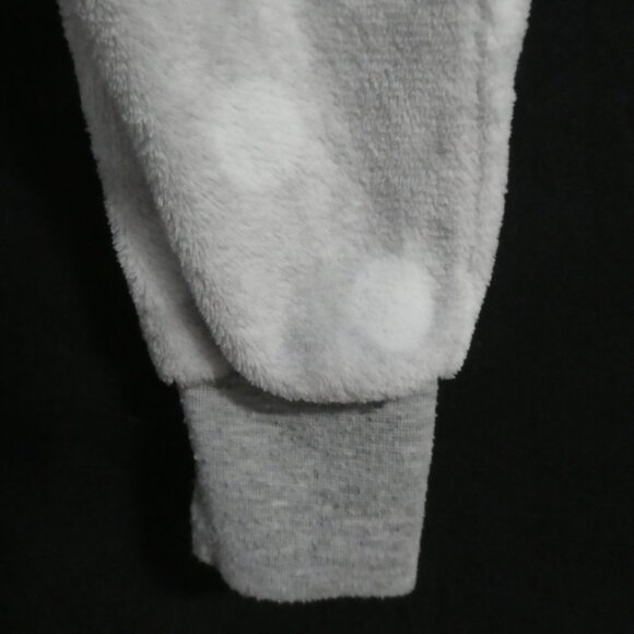 GEORGE | small (7-8) | Fuzzy Fleece Grey Pajama Bottoms W/ White Dots - Picture 8 of 16